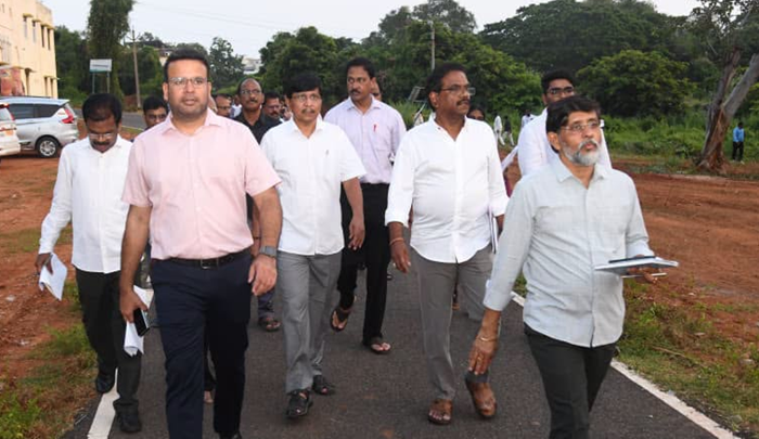 GVMC Commissioner directs officials to make arrangements for elections